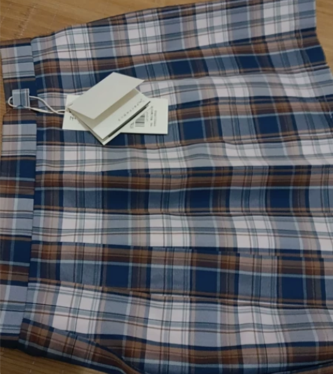 不二家的jk格群，秋山高校xxl 76腰围...