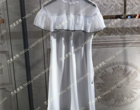 2018夏装荷叶边]拼接连衣裙欧时力全新带...