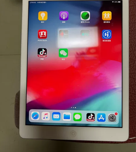 苹果平板 IPAD Air1 9.5新 9...