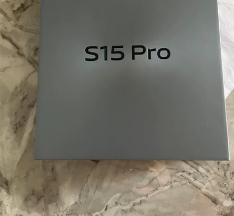 vivo手机S15pro全套包装盒，含原装充电器数据线保护壳...