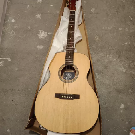 全新吉他，一次没用 感兴趣的话点“我想要”...