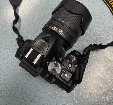 尼康(Nikon)单反相机入门级D5300...