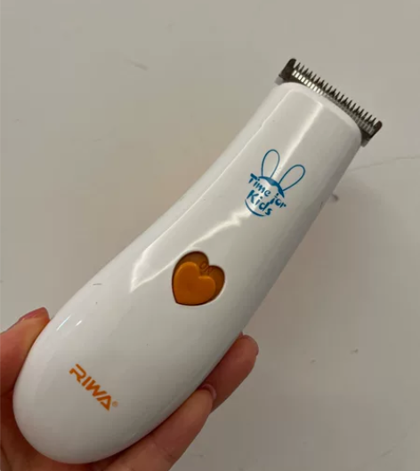宝宝理发器 配件齐全、盒子包装完好 闲置家...