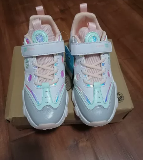 女童运动鞋全新37码牧童童鞋非安踏乔丹阿迪...