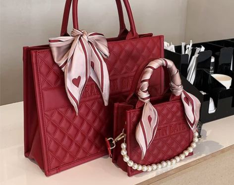 天彩翼飞包 2022红色包包女大容量202...