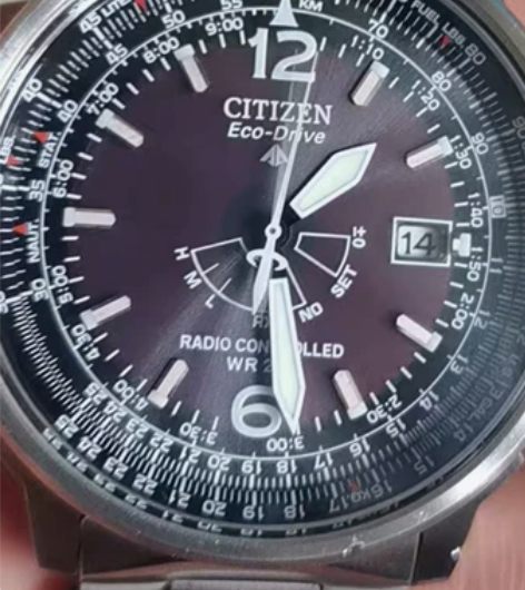 西铁城光动能电波表，型号AS2020-53...