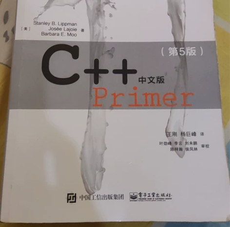 有一些计算机书籍，都是正版，想卖掉。 如计...