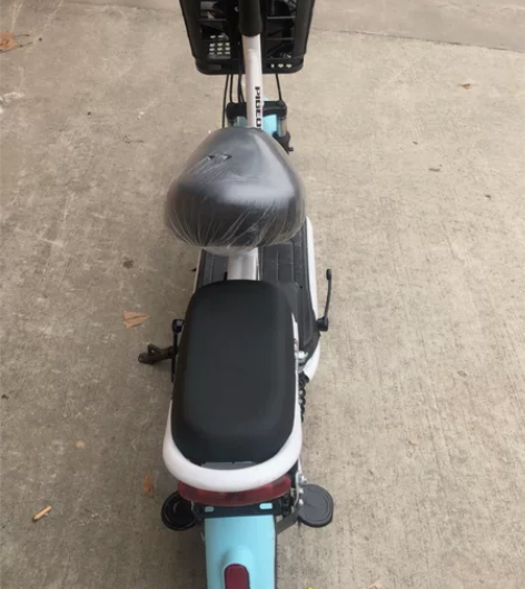 飞鸽电动车,新车,超威铅酸电池1050不议...