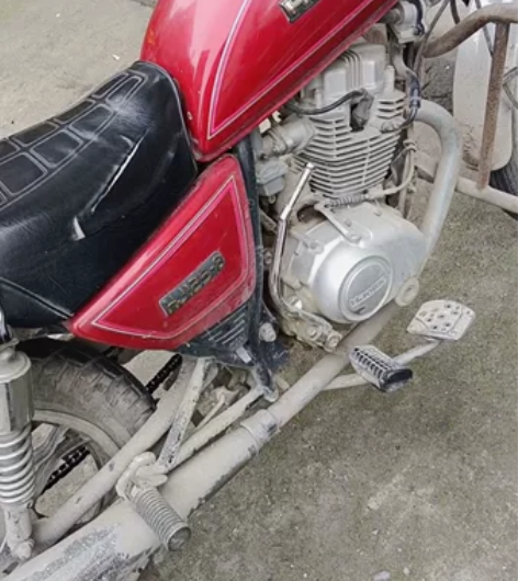 豪爵太子125。一口价格1000元。转向，...