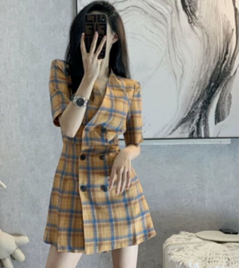 法式复古洋气双排扣格子连衣裙小个子洋气减龄...