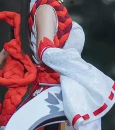 伽罗花见巫女l，漫有引力和悠窝窝联名 包括...