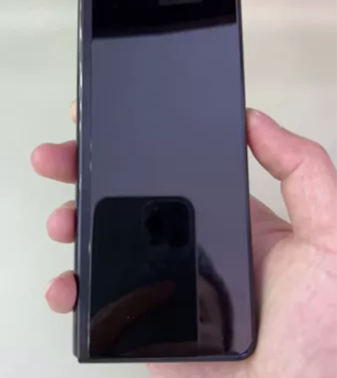 三星Fold3黑512，成色和屏幕完美，美...