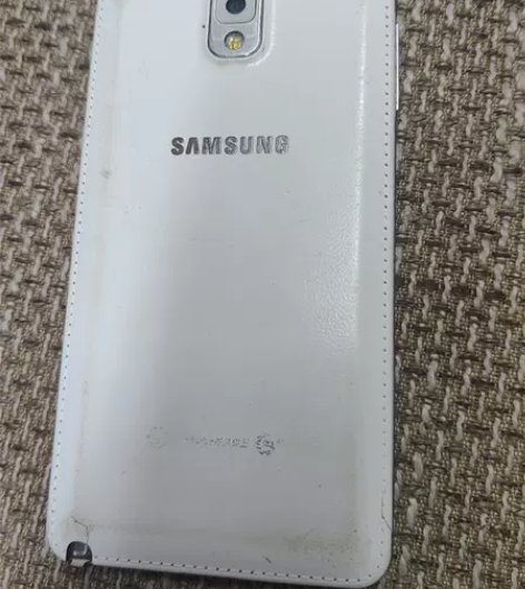 三星NOte3,32G屏幕不老化 外屏有破...
