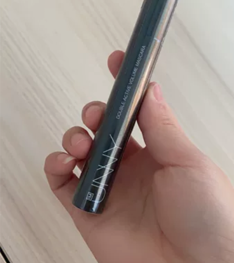 UNNY睫毛膏打底防水纤长卷翘晕染不细梳型...