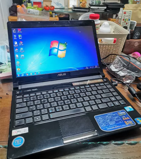 华硕UL30A笔记本电脑 U7300 2G...