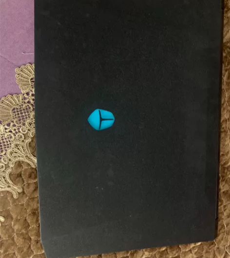 雷神游戏笔记本，1050ti显卡，屏幕出厂...