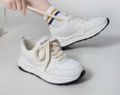 鮀品运动鞋女款2022新款潮女跑步秋冬款棉...