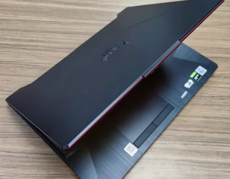 华硕游戏本，飞行堡垒8箱说全，有电子发票和...