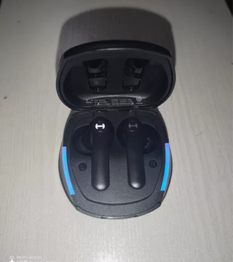 漫步者GM4蓝牙耳机，上半年买的，音质好，...