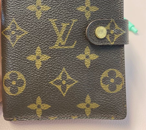 出闲置 LV笔记本正品二手 感兴趣的话点“...