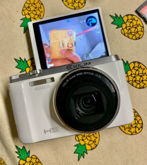 卡西欧zr1000奶白色 数码相机 适合喜...