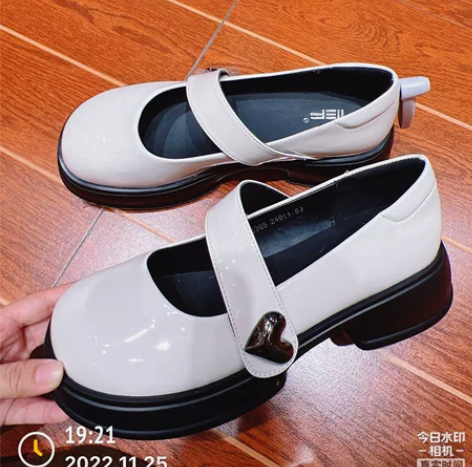 爱依服特价秒杀玛丽珍鞋46米秒杀 包邮包邮...