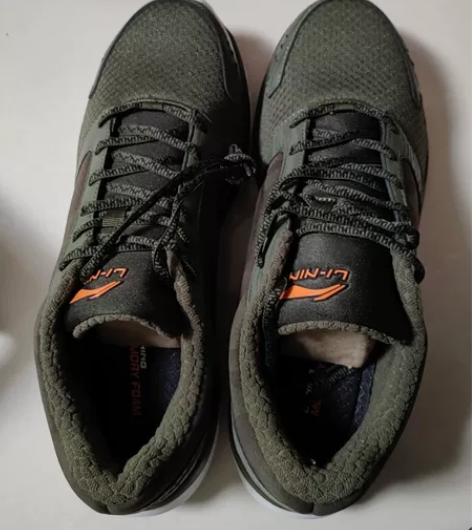 LINING李宁 全新全新跑鞋 样品无吊牌...