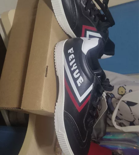 穿搭博主仅试穿,全新正品! 感兴趣的话点“...