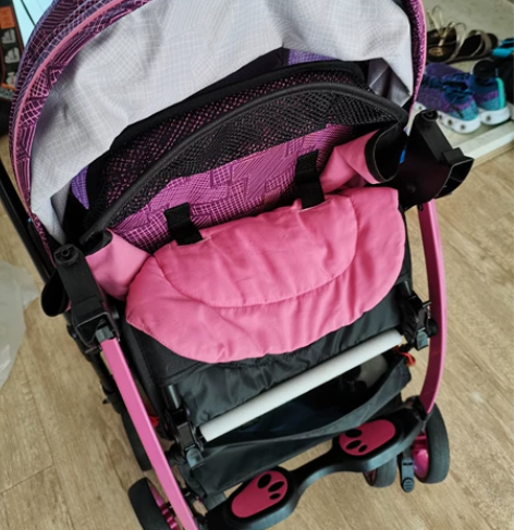 婴儿推车,九新,可折叠,80元,自取 感兴...