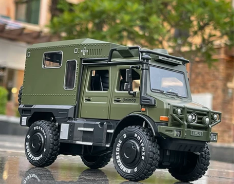 1/28奔驰乌尼莫克汽车模型仿真合金军事房...