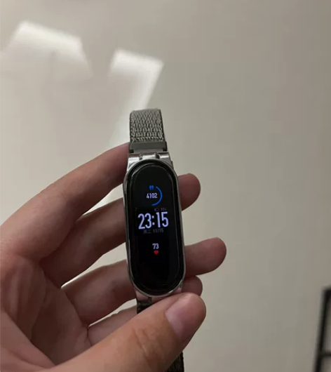 小米手环5nfc版 有时候蓝牙会断联 换了...