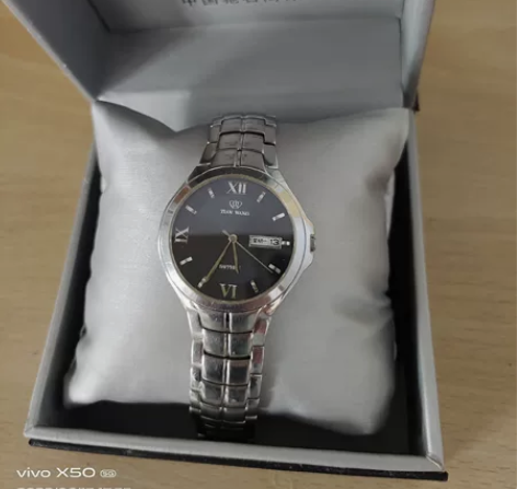 天王电子手表一块出售 电子手表，一直放着，...