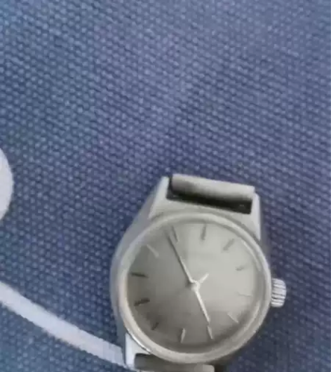 西铁城机械女表 走时正常 感兴趣的话点“我...