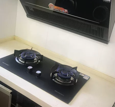 低价清仓几台煤气灶！全新低价超低价，清理库...