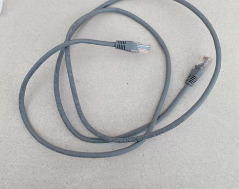 网线2根，双头+单头各一根，白色线长180...