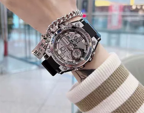 实体店干不下去，房东死命加房租，非常非常累...