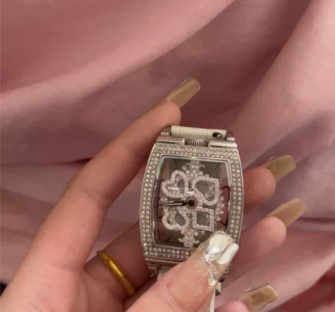DAVENA蒂玮娜扑克女神时来运转手表女新...