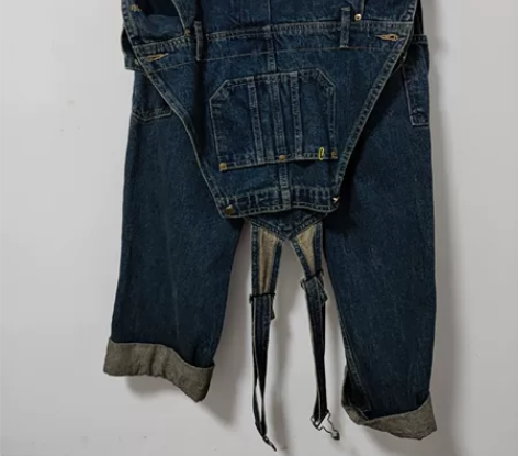 背带牛仔裤,长110 感兴趣的话点“我想要...