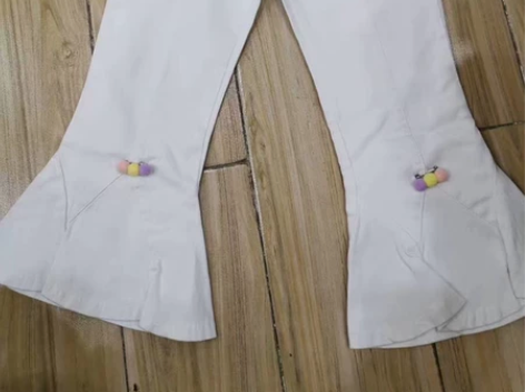 韩国儿童牛仔裤 喇叭裤 全新 90 110...