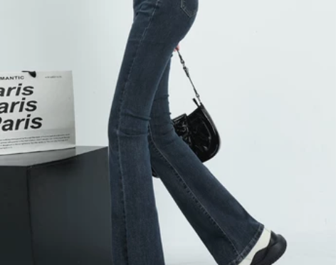 微喇叭牛仔裤女秋冬季蓝色马蹄裤高腰显瘦美