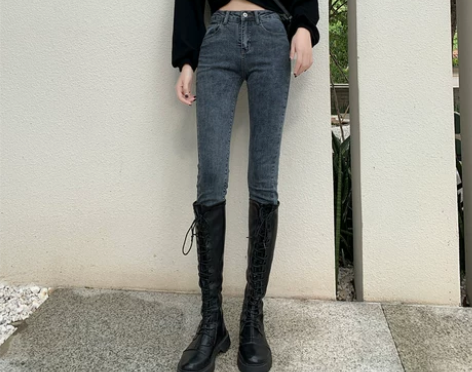 蓝灰色牛仔裤女秋冬装新款加绒高腰显瘦修身紧...