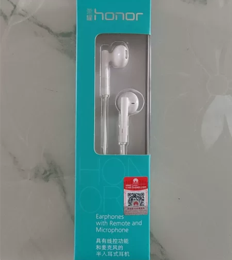 荣耀线控半入耳式耳机 3.5毫米 感兴趣的...
