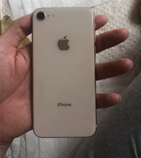 iphone 8美版黑解64g,没拆没修过...
