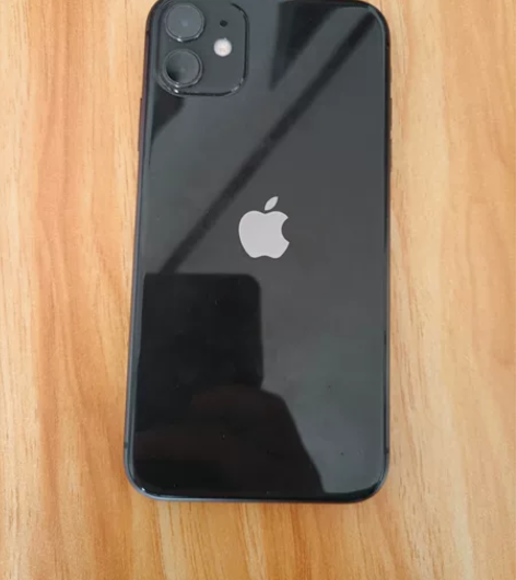 个人自用iPhone 11美版便宜出，可发...