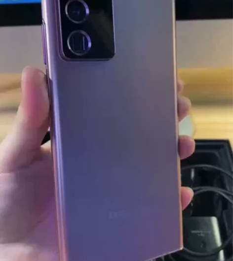 三星Note20Ultra    内存12...