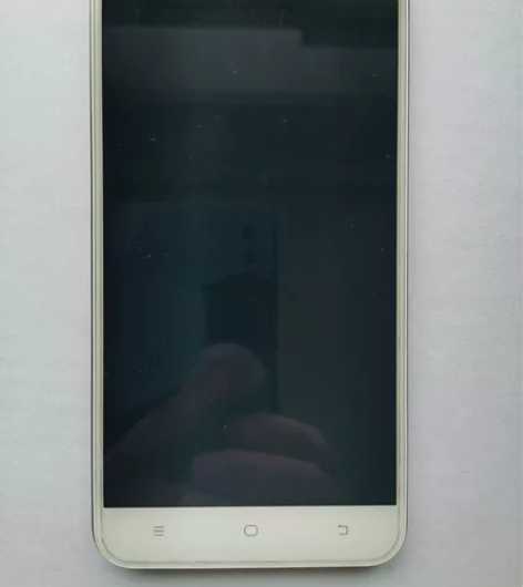 vivoy66l 3+32 个人闲置，成色...