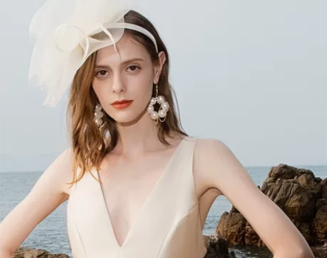 买一送一原创儿童走秀头饰绿色网纱羽毛小礼帽...