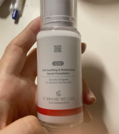 薇诺娜粉底 用量还剩至少70% 感兴趣的话...