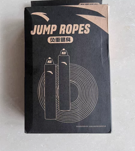 安踏跳绳中小学生。负重跳绳，健身可用。负重...