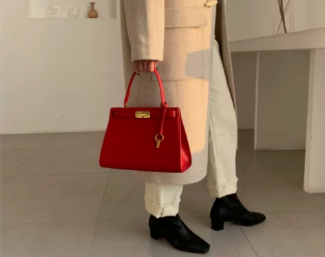 红色包包2022新款潮百搭手提包女可斜挎配...